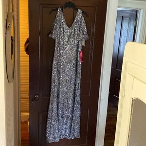 Formal Alex Evenings beaded gown never worn perfect for mother of the bride